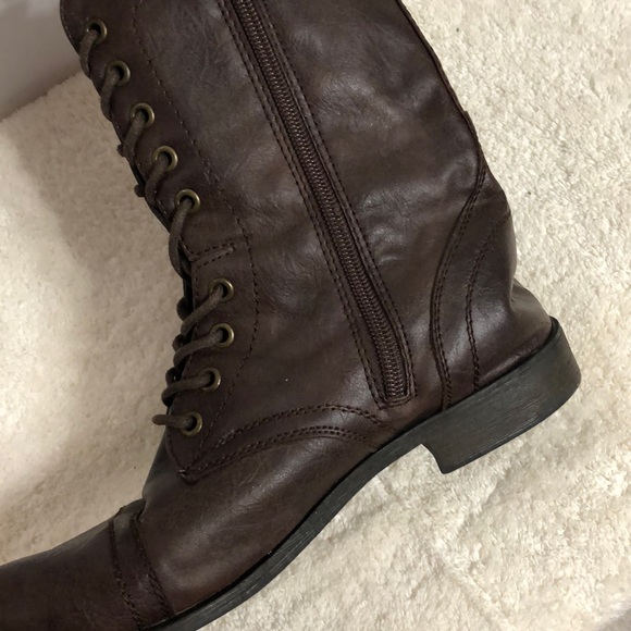 Combat Boots - Picture 2 of 4